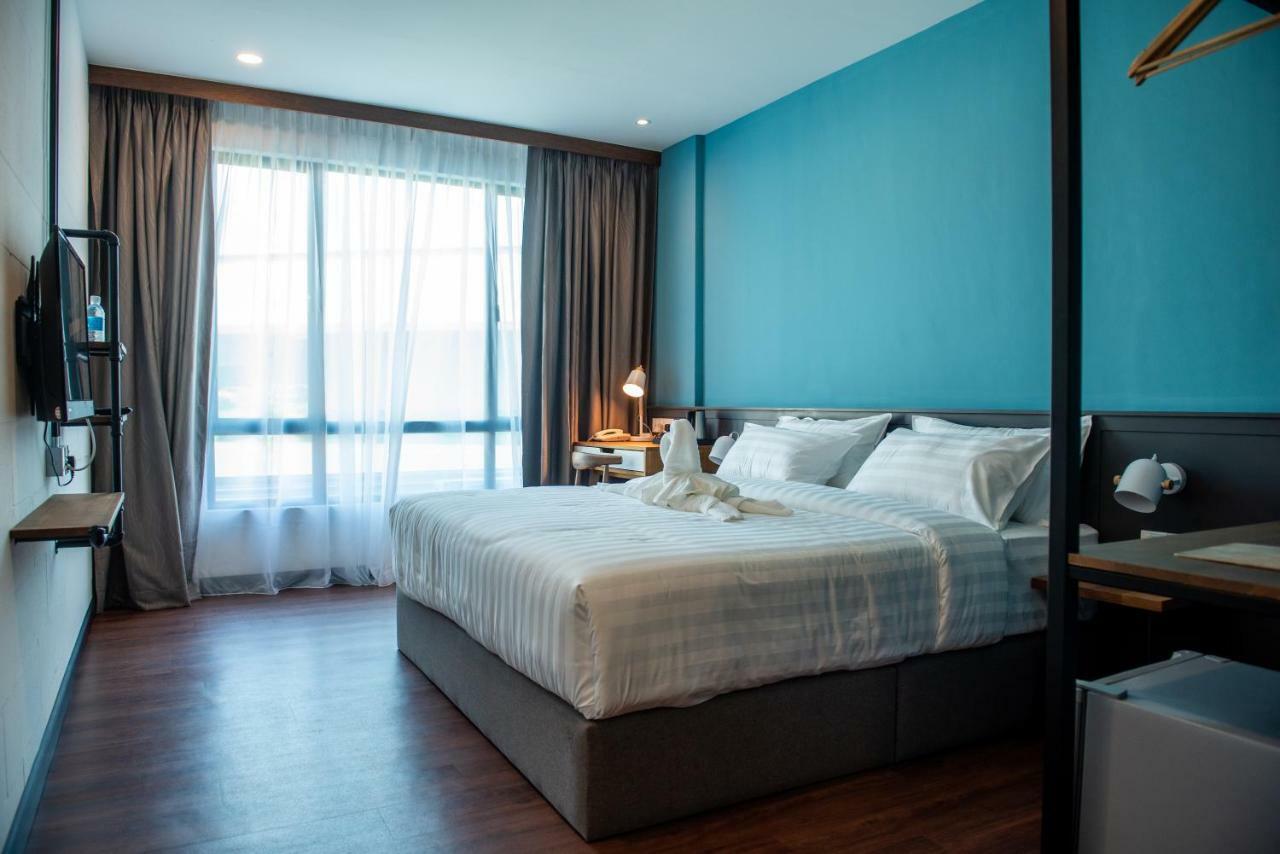 O&G Hotel Парит Бунтар Екстериор снимка